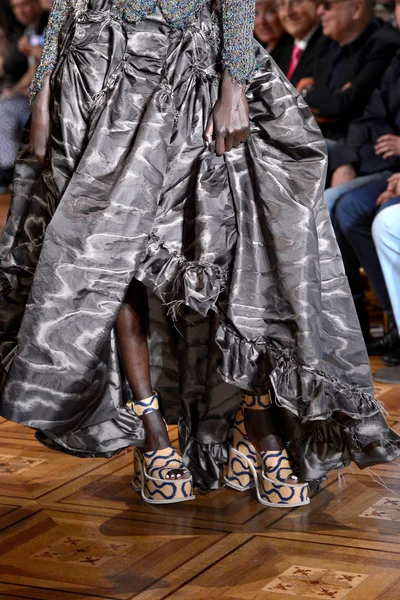 Look 22